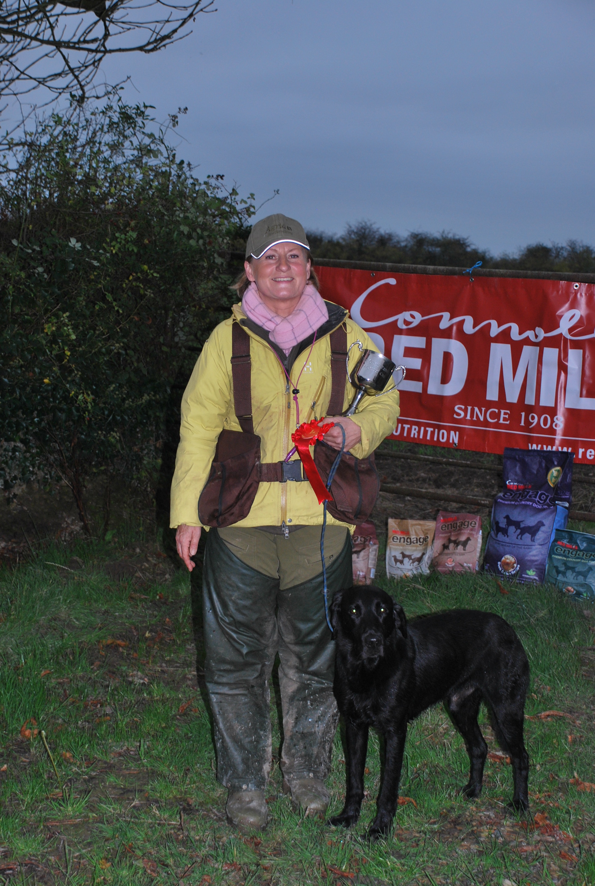 Birgitta och Will, vinnare Open Stake i Golden Vale Gundog Club, 2011